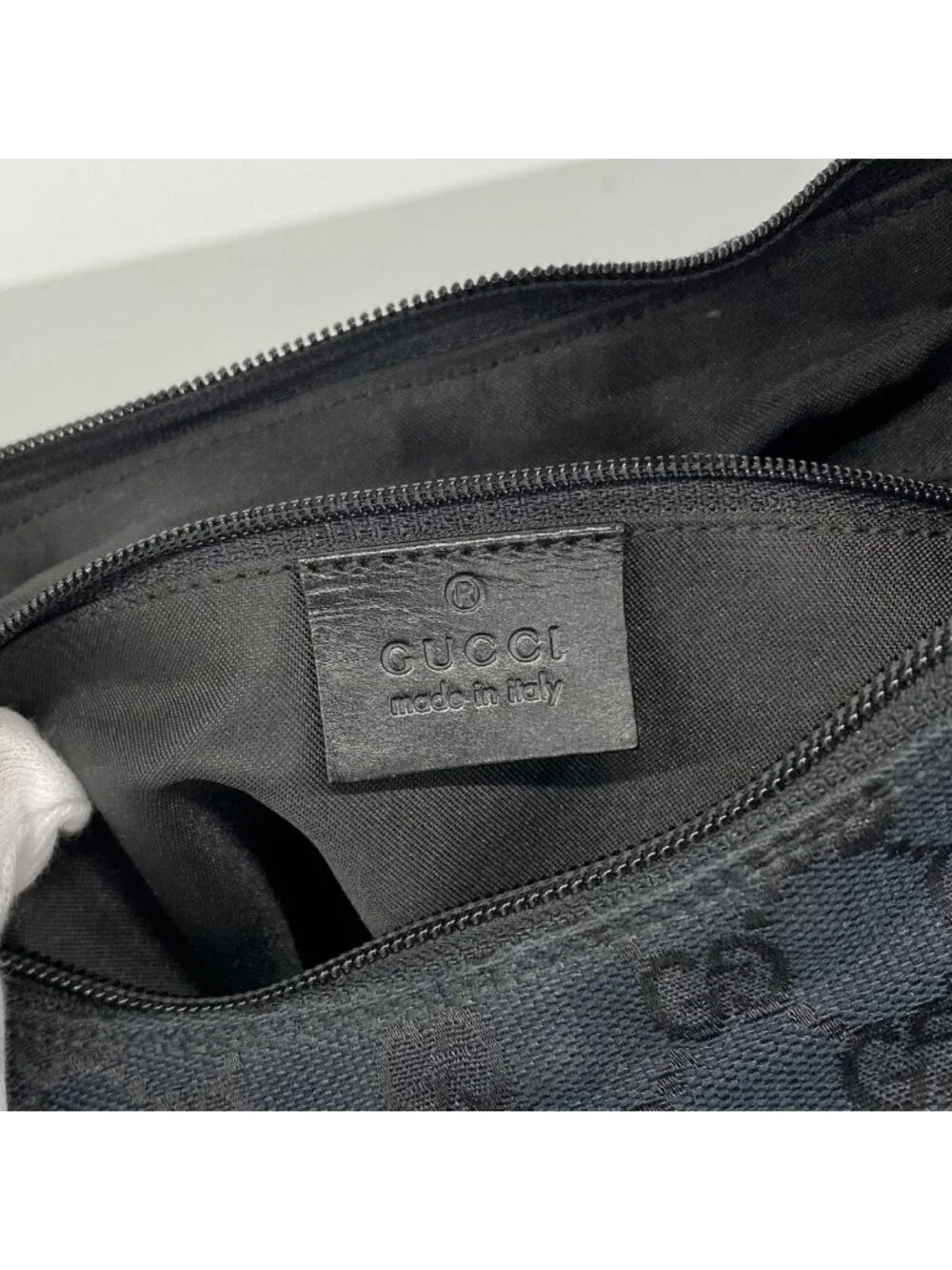 Gucci Shoulder Bag GG Canvas 001 Black Silver